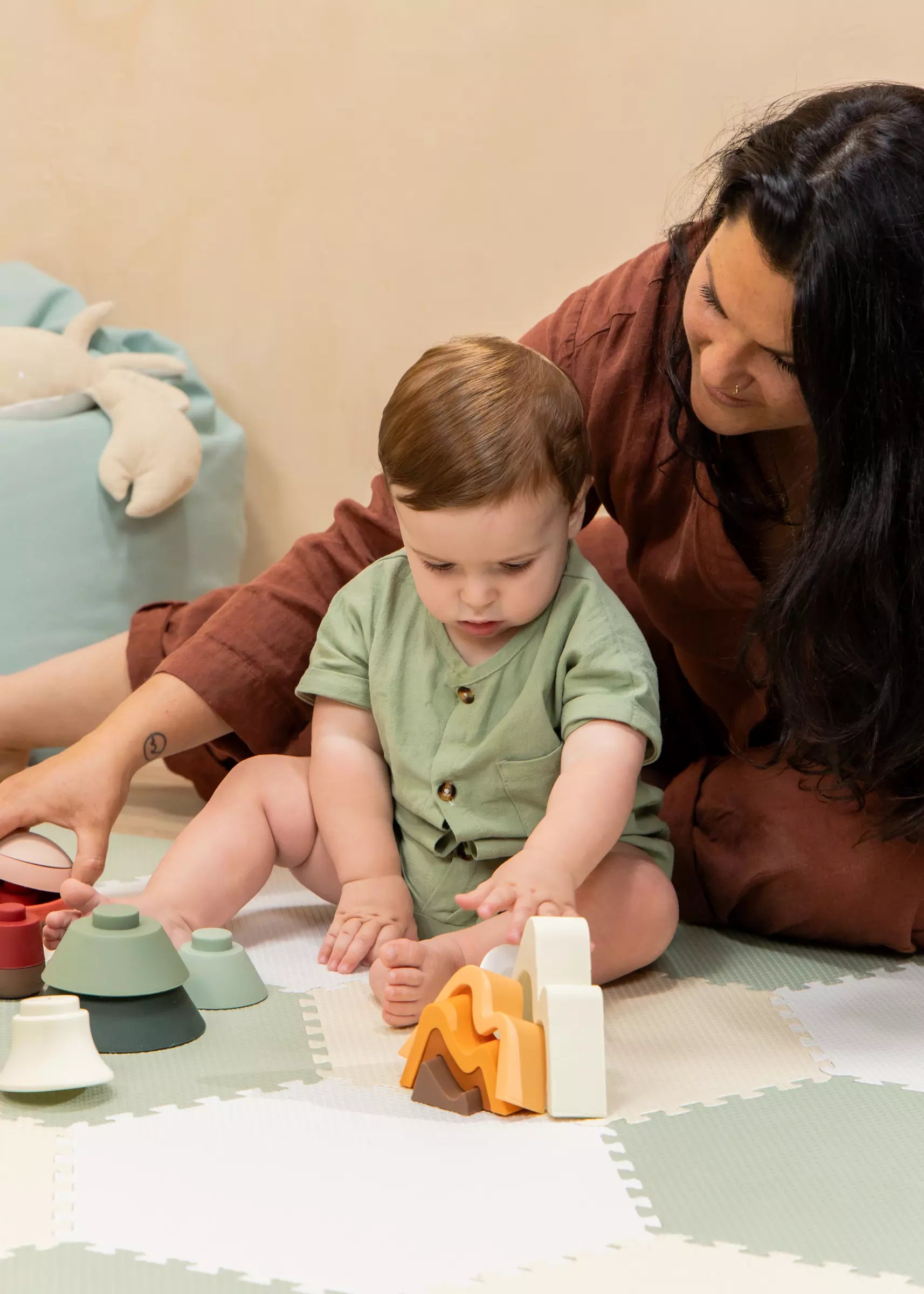 COCO VILLAGE Silicone Stackable Forest Set (16 pcs)