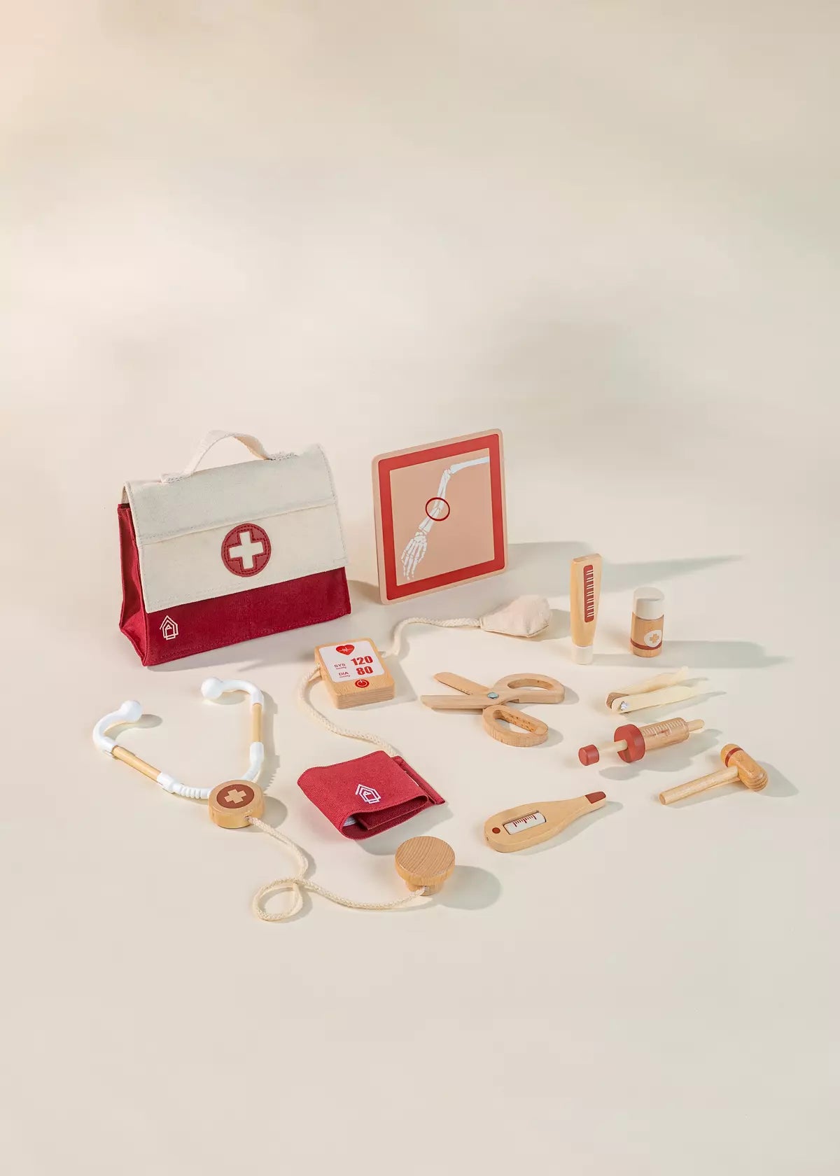 COCO VILLAGE Wooden Doctor Playset