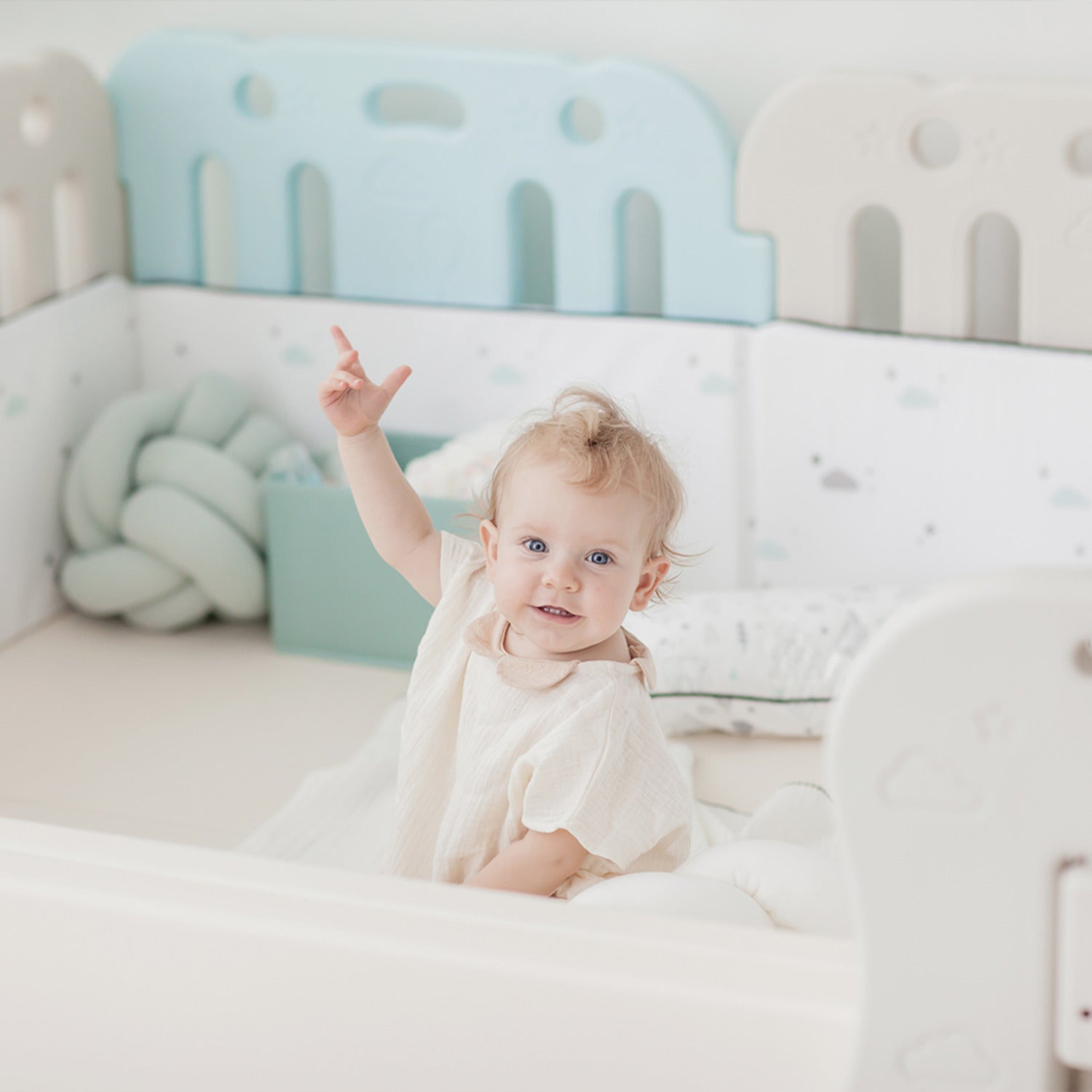 GGUMBI World Guard Baby Room Set (Basic Guard + Clean Mat)