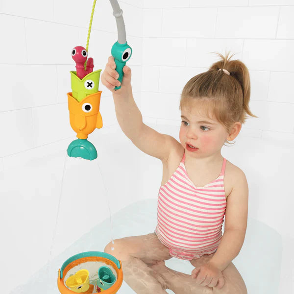 Yookidoo Catch N Sprinkle Fishing Set Bucket For 18+ months