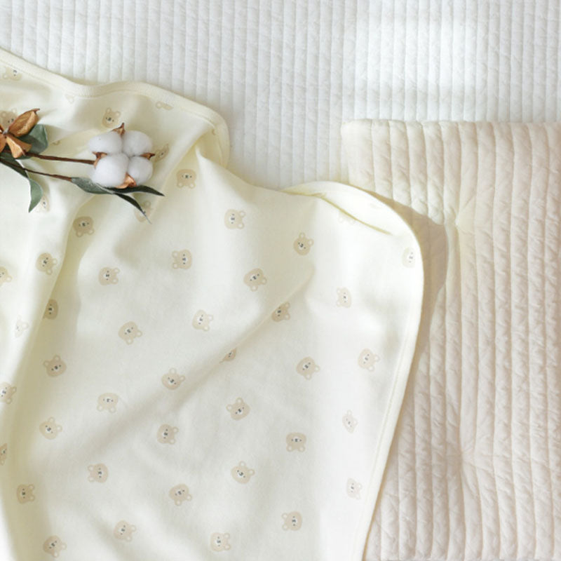 BABY & I Newborn All Seasons Swaddle