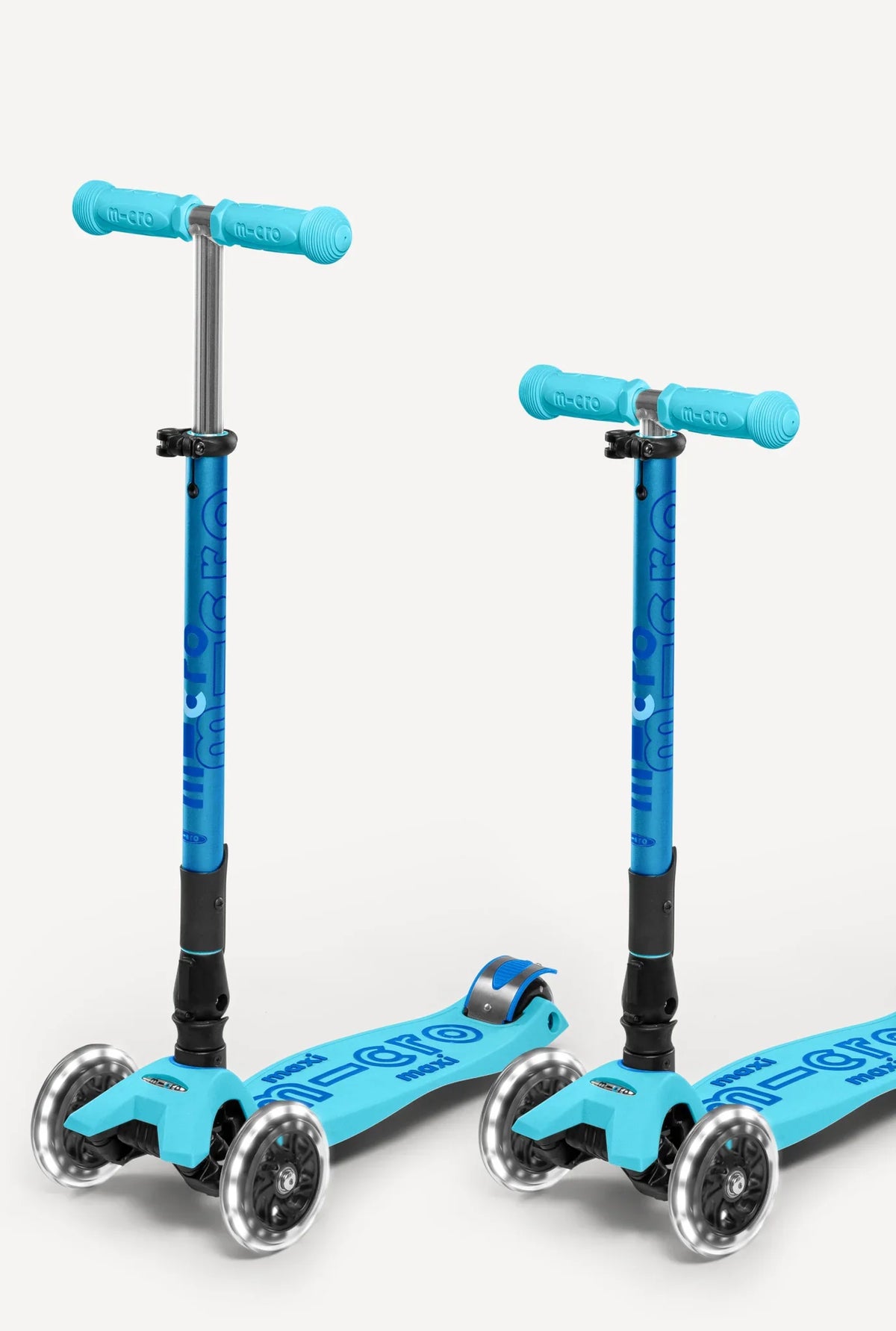 Micro Kickboard Maxi Deluxe Foldable LED Scooter Age 5-12