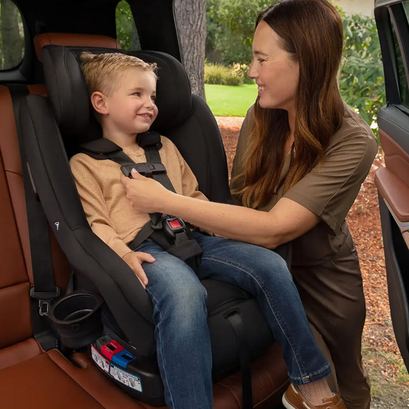 Nuna RAVA next Convertible Car Seat