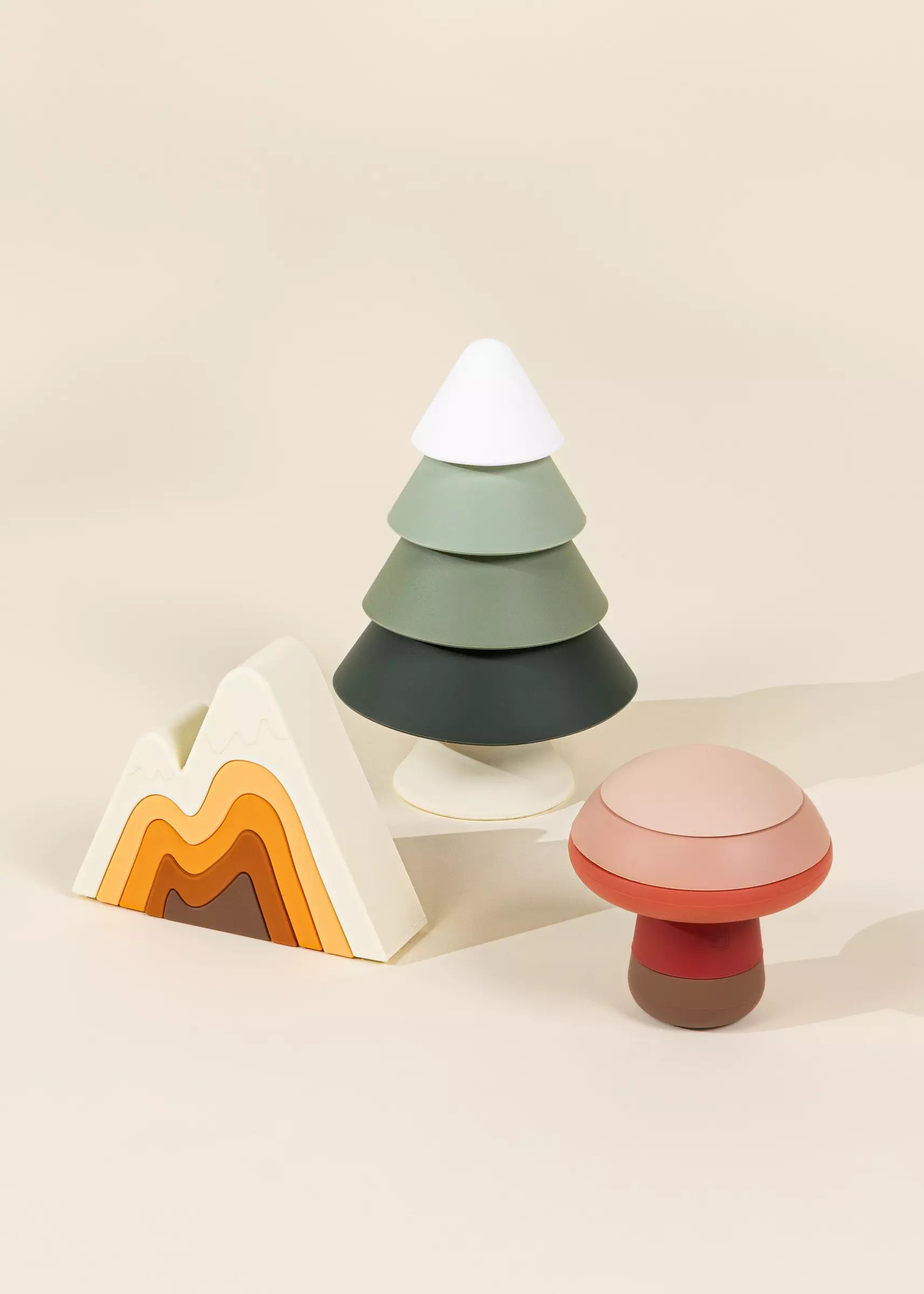 COCO VILLAGE Silicone Stackable Forest Set (16 pcs)