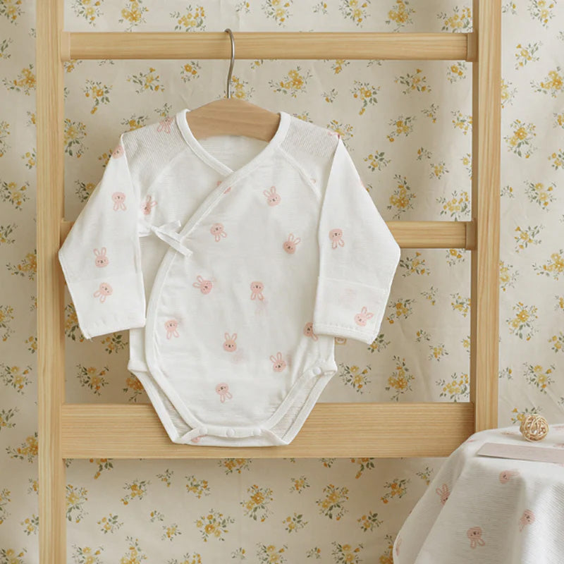 BABY & I Summer Soft Newborn Gift Set (Kimono Bodysuit+Baby Gloves+Swaddle)