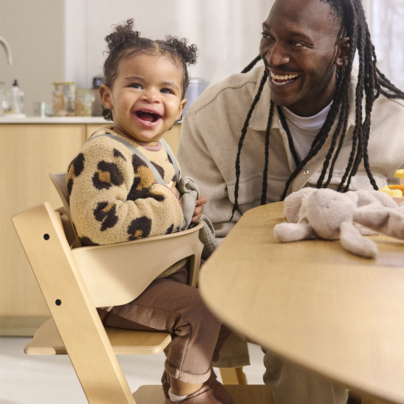 Stokke Tripp Trapp High Chair2 with Cushion, Newborn Set and Stokke Tray Bundle