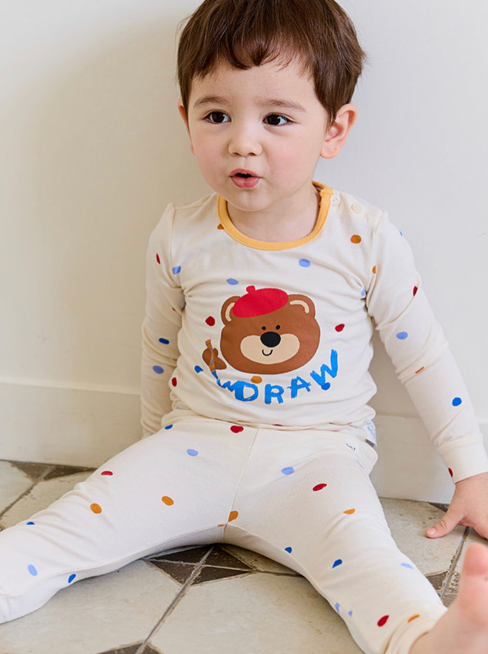 Single Spandex Fabric Pajamas set-Bear drawing