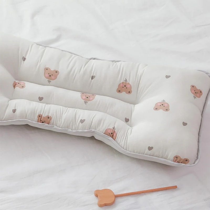 Mini Bear 3D Mesh Wide Pillow