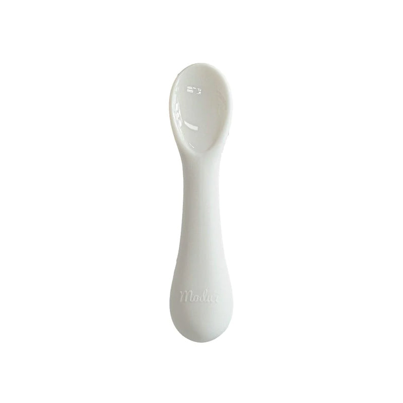 https://queensbaby.com/cdn/shop/products/SiliconeBabySpoon-04_6cfb5624-0de5-4862-9dda-e16cf352f97b_800x.jpg?v=1681493053