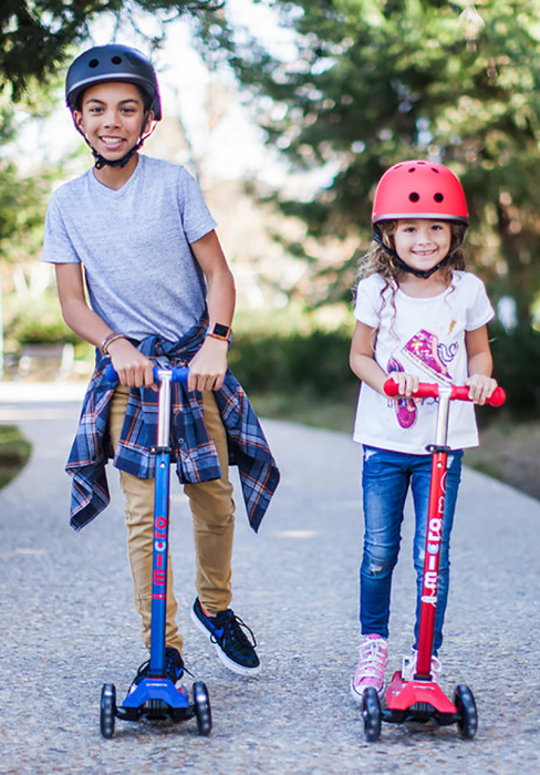 Micro Kickboard Maxi Deluxe With LED Wheels Age 5-12